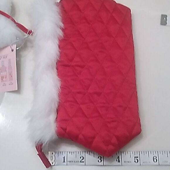 Bath and Bodyworks Cosmetic Case - Picture 6 of 6